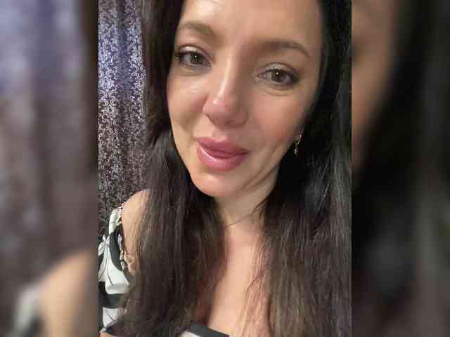 ProstoLolkaXXX webcam