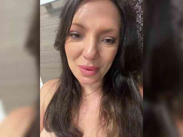 ProstoLolkaXXX webcam