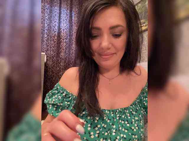 ProstoLolkaXXX webcam