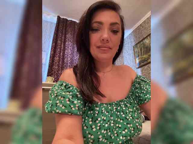 ProstoLolkaXXX webcam