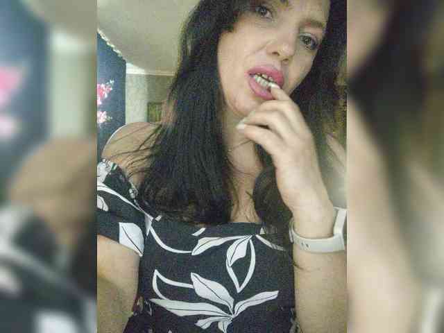 ProstoLolkaXXX webcam