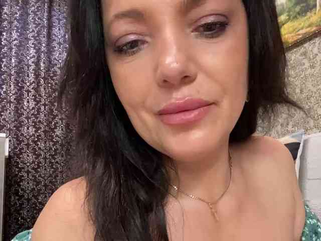 ProstoLolkaXXX webcam