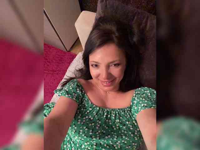 ProstoLolkaXXX webcam