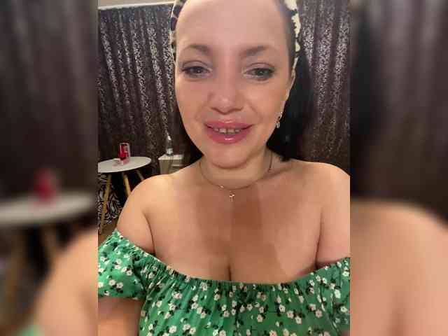 ProstoLolkaXXX webcam
