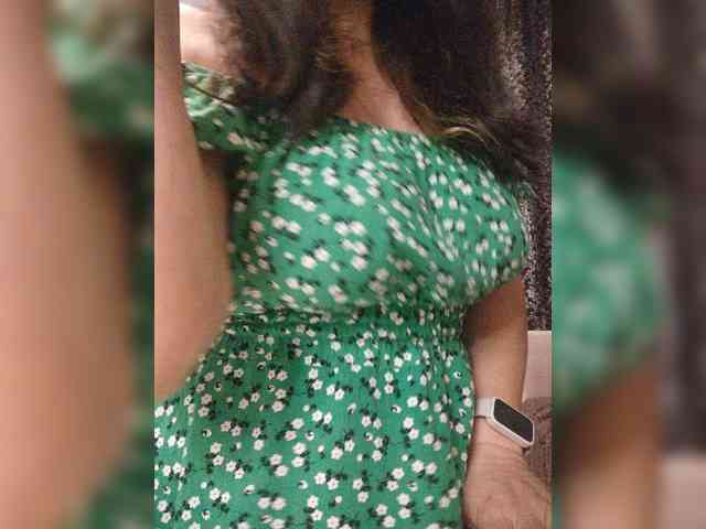 ProstoLolkaXXX webcam