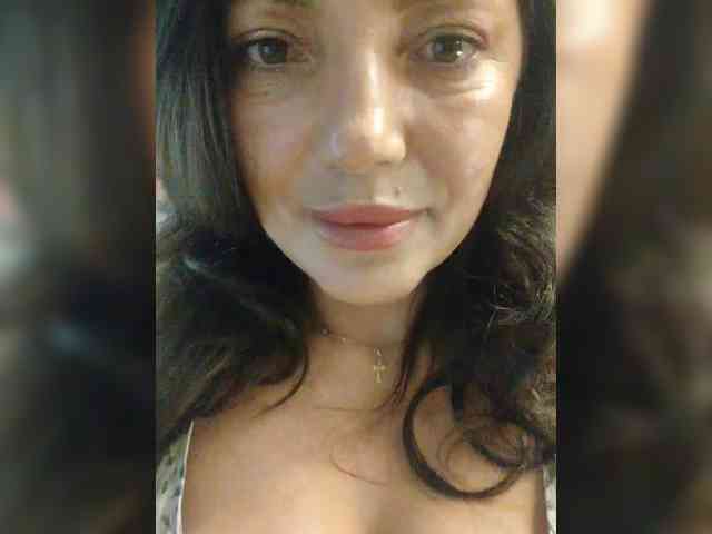 ProstoLolkaXXX webcam