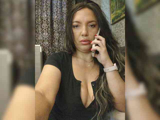 ProstoLolkaXXX webcam