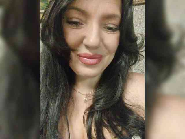 ProstoLolkaXXX webcam