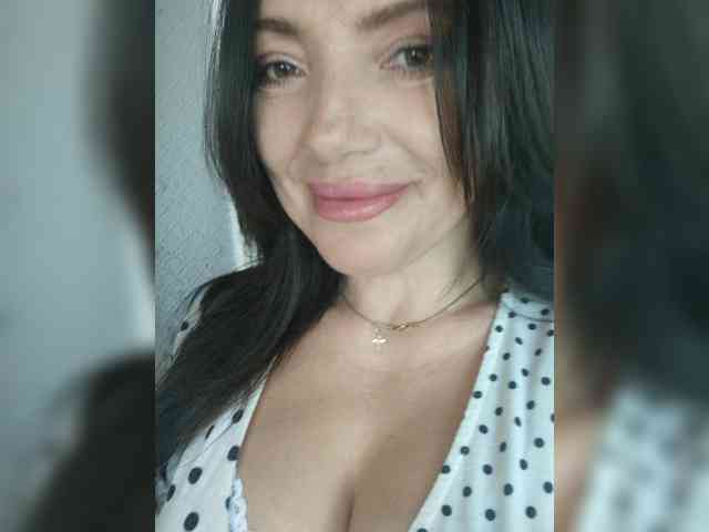 ProstoLolkaXXX webcam