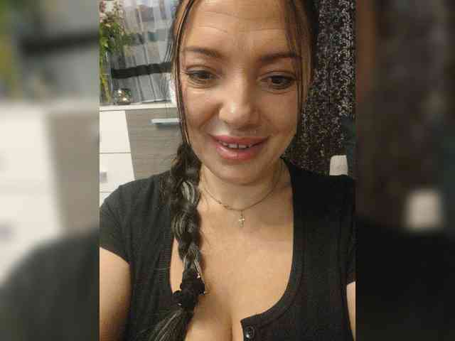 ProstoLolkaXXX webcam