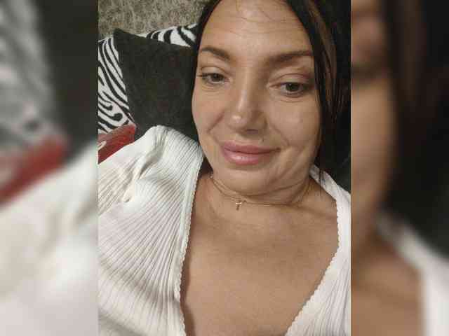 ProstoLolkaXXX webcam