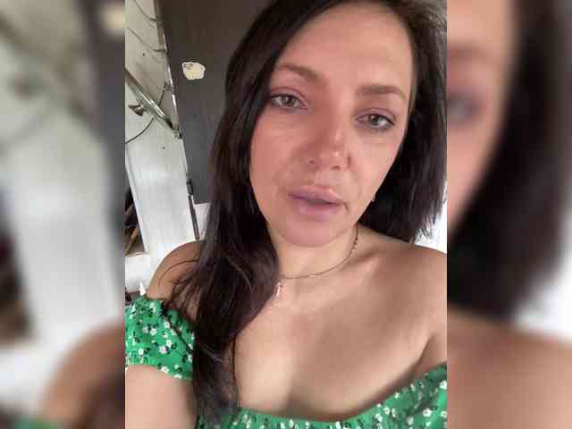 ProstoLolkaXXX webcam