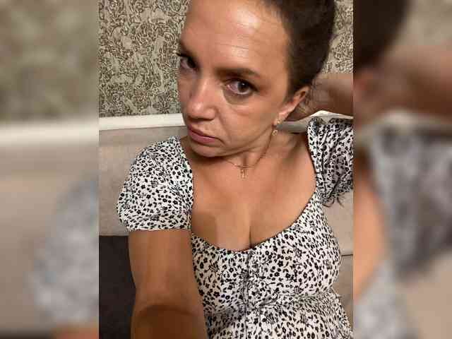 ProstoLolkaXXX webcam
