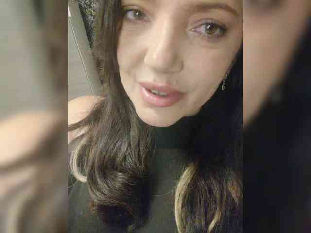 ProstoLolkaXXX webcam