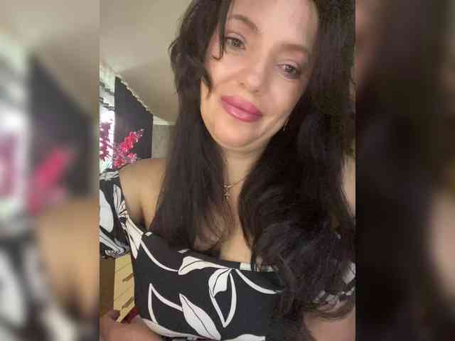 ProstoLolkaXXX webcam