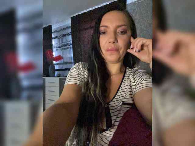 ProstoLolkaXXX webcam