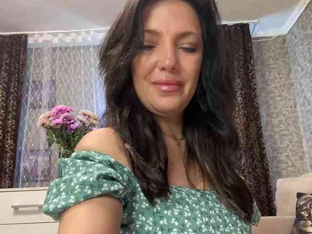 ProstoLolkaXXX webcam