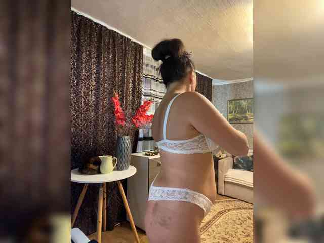 ProstoLolkaXXX webcam