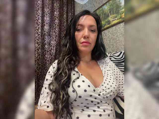 ProstoLolkaXXX webcam