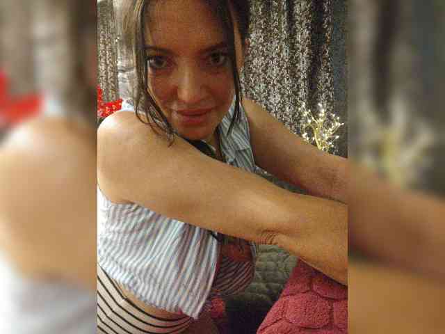 ProstoLolkaXXX webcam