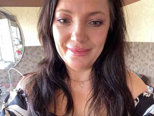 ProstoLolkaXXX webcam