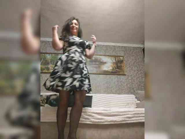 ProstoLolkaXXX webcam