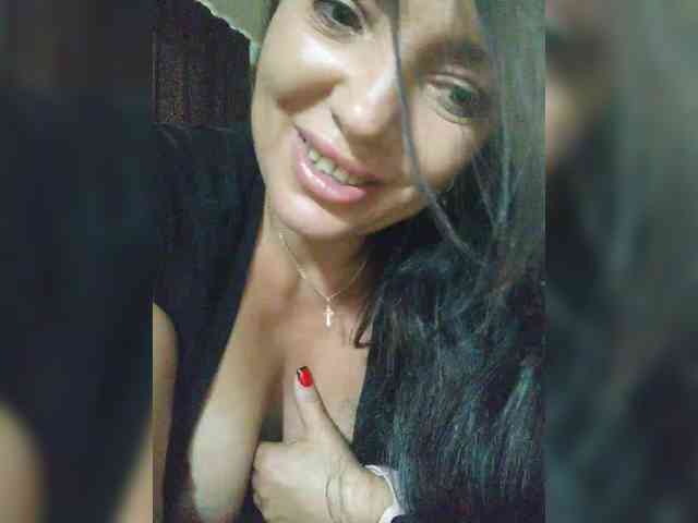 ProstoLolkaXXX webcam