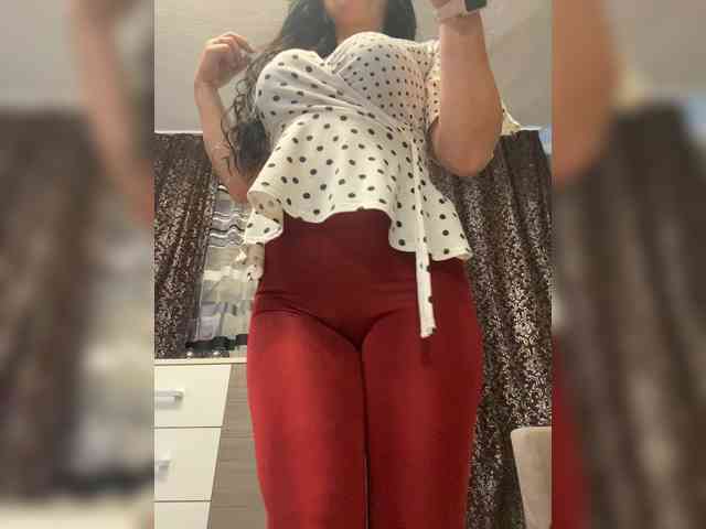 ProstoLolkaXXX webcam