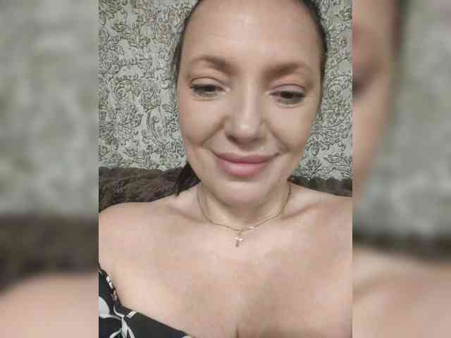 ProstoLolkaXXX webcam