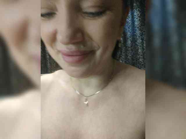 ProstoLolkaXXX webcam