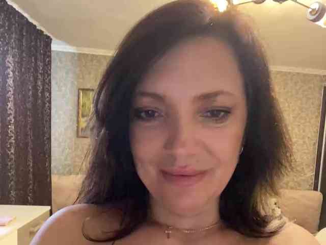 ProstoLolkaXXX webcam