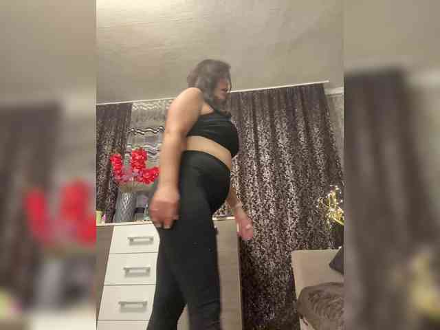 ProstoLolkaXXX webcam