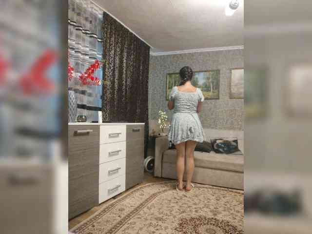 ProstoLolkaXXX webcam