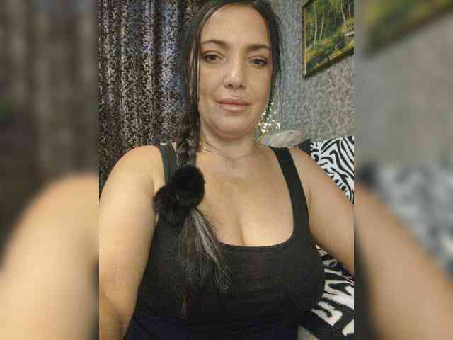 Lalili Live Webcam on BongaCams