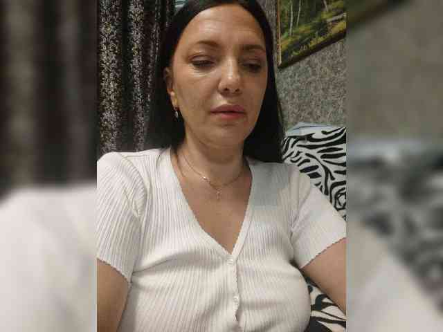 ProstoLolkaXXX webcam