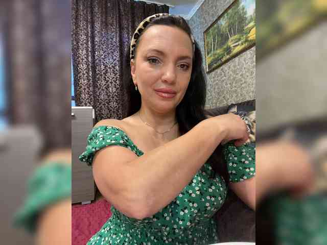 ProstoLolkaXXX webcam