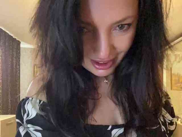 ProstoLolkaXXX webcam