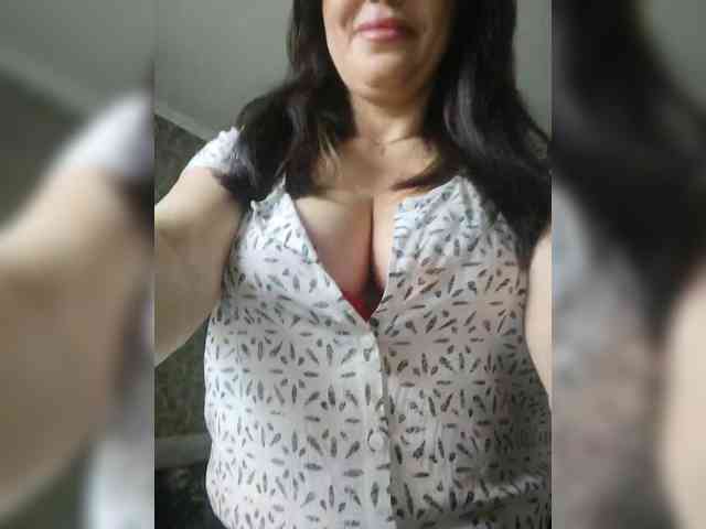 ProstoLolkaXXX webcam