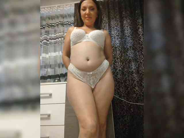 ProstoLolkaXXX webcam