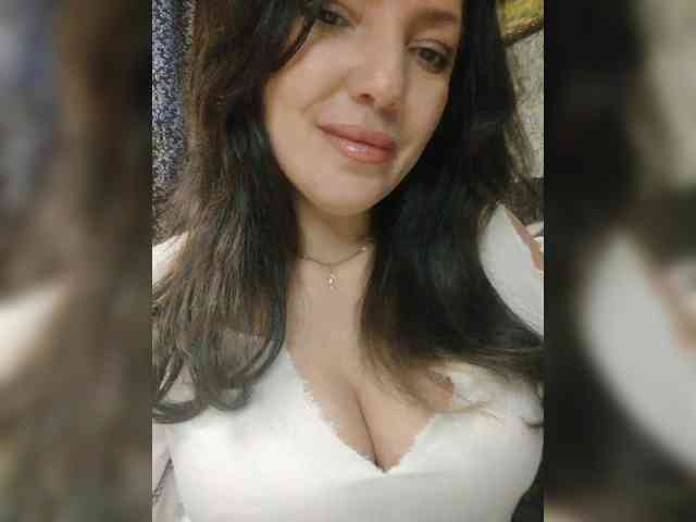 ProstoLolkaXXX webcam