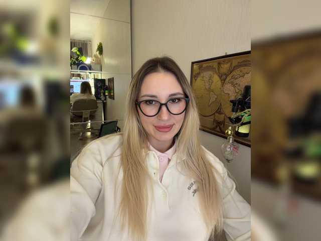 Miss-Fetish live cam on BongaCams