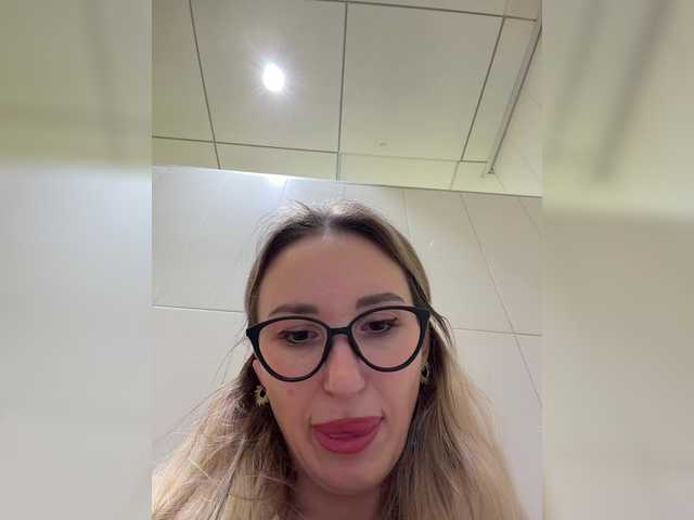 Miss-Fetish live cam on BongaCams