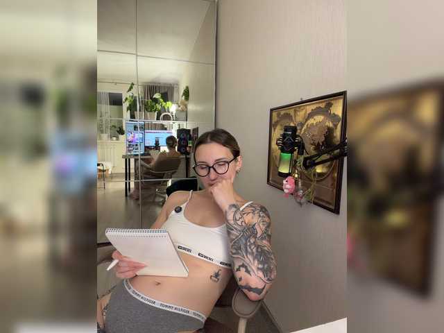 Miss-Fetish live cam
