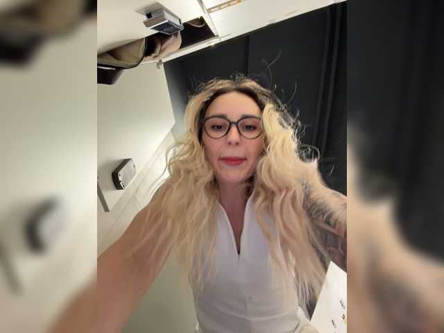 FetishTeacher live cam on BongaCams