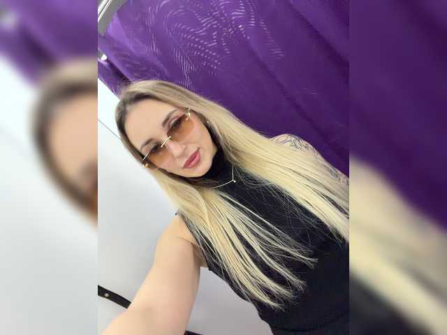 Miss-Fetish live cam on BongaCams