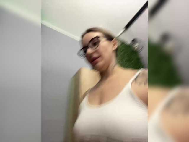 Miss-Fetish live cam