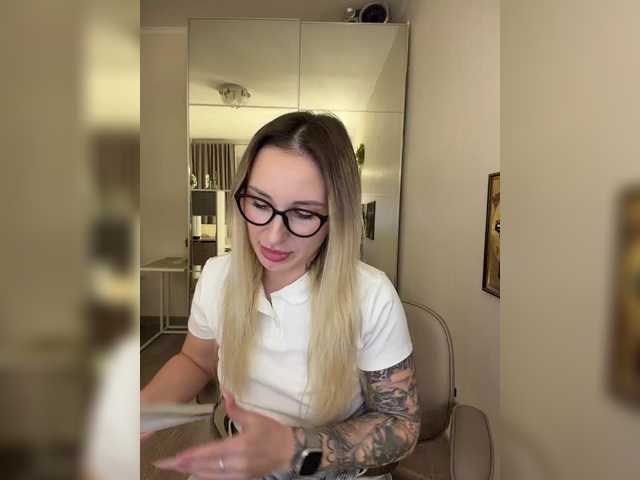 Miss-Fetish live cam on BongaCams