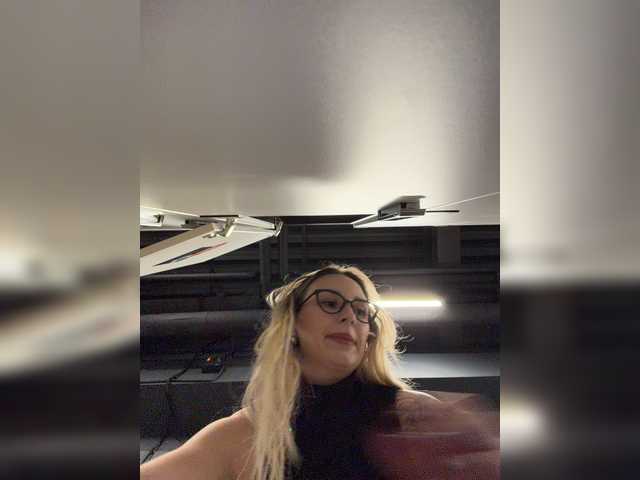 Miss-Fetish live cam on BongaCams