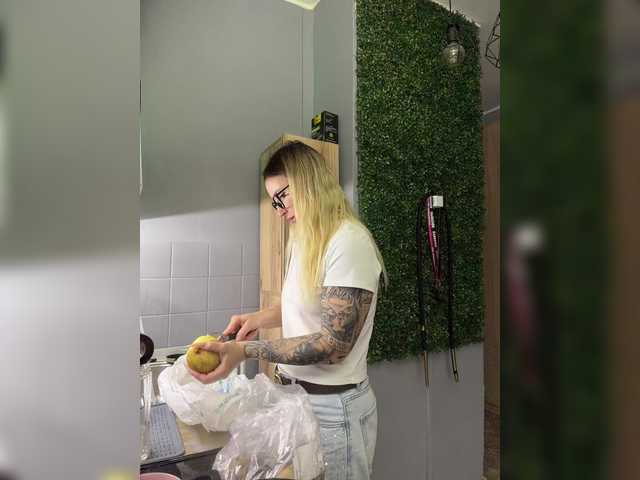 Miss-Fetish live cam on BongaCams