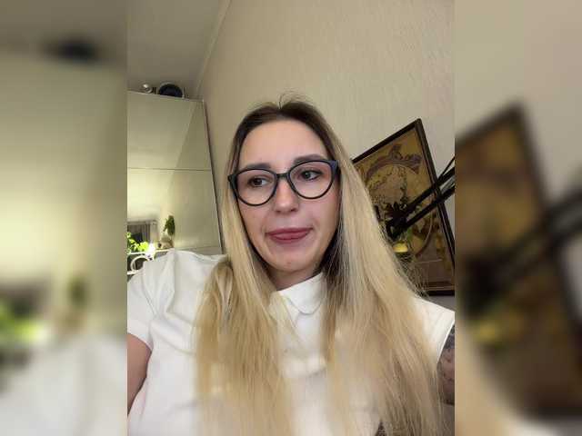 Miss-Fetish live cam on BongaCams